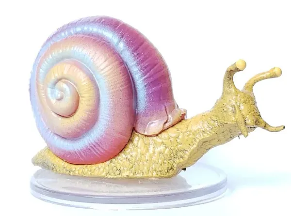D&D ICONS OF THE REALMS - THE WILD BEYOND THE WITCHLIGHT PREMIUM MINIATURE PRE-PAINTED - GIANT SNAIL 33/50